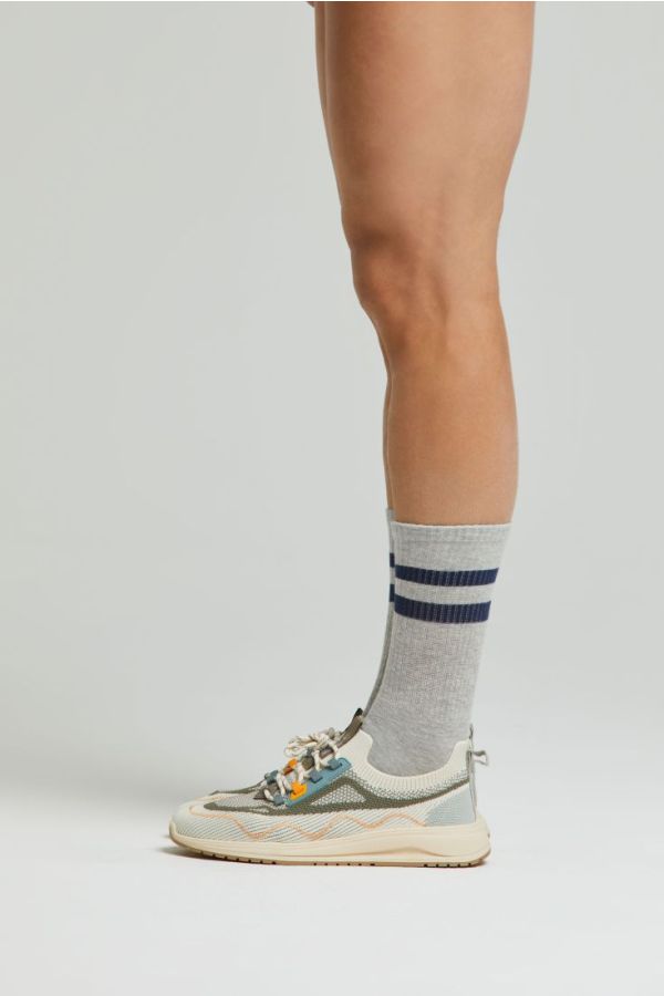 UNISEX ΒΑΜΒΑΚΕΡΗ TENNIS ΚΑΛΤΣΑ ΜΕ ΔΥΟ ΡΙΓΕΣ ΣΤΟ ΠΑΝΩ ΜΕΡΟΣ-CZ TENNIS ARGO