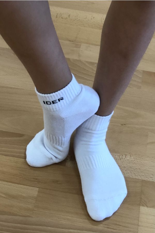 3-PACK ΠΑΙΔΙΚΗ ΗΜΙΚΟΝΤΗ ΑΘΛΗΤΙΚΗ ΒΑΜΒΑΚΕΡΗ ΚΑΛΤΣΑ ΦΡΟΤΕ ΑΠΟ ΚΑΤΩ ΚΑΙ ΕΠΙΠΕΔΗ ΡΑΦΗ ΜΥΤΗΣ