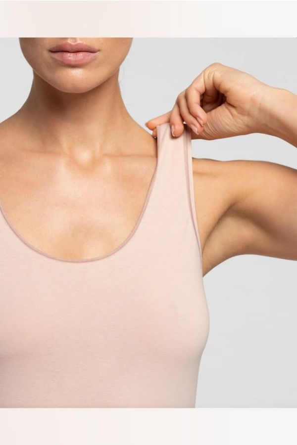 CANOTTA.SPALLA.LARGA.COT.PLANET WOMAN TANK TOP WITH LARGE SHOULDER STRAPS IN STRETCH ORGANIC COTTON WITH FLAT FINISHES FOR MAXIMUM COMFORT ON YOUR SKIN