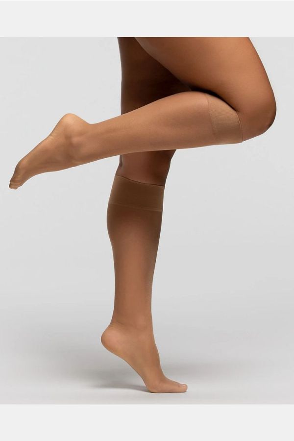 GB20X2 COMFORT SIZE 2-PACK WOMAN ELASTIC SHEER MATT KNEE-HIGH 20DEN COMFORT SIZE WITH SOFT COMFORT CUFF AND REINFORCED INVISIBLE TOES