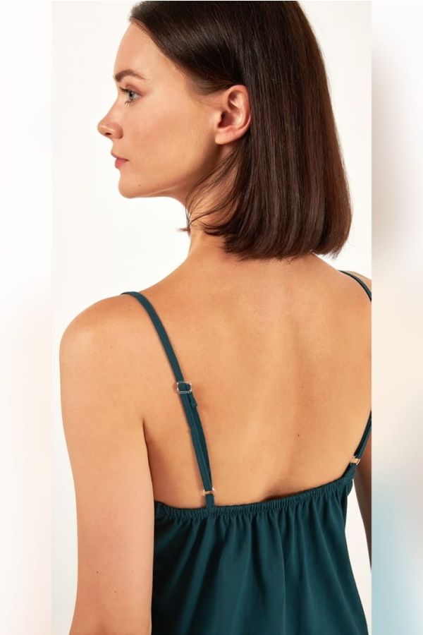 ΓΥΝΑΙΚΕΙΑ KONTH ΠΙΤΖΑΜΑ BABYDOLL ΑΠΌ ΒΙΣΚΟΖΗ ME TROPICAL ΤΥΠΩΜΑ ΛΕΠΤΟΜΕΡΕΙΕΣ ΔΑΝΤΕΛΑΣ ΚΑΙ ΡΥΘΜΙΖΟΜΕΝΕΣ ΤΙΡΑΝΤΕΣ