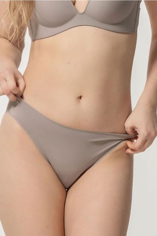 MIRACLE ONE BRAZILIAN ΓΥΝΑΙΚΕΙΟ ΣΛΙΠ LASER CUT ΜΕ ΕΞΩΤΕΡΙΚΟ ΛΑΣΤΙΧΟ ΠΟΥ ΔΕΝ ΔΙΑΓΡΑΦΕΙ ΔΙΑΠΝΕΟΝ