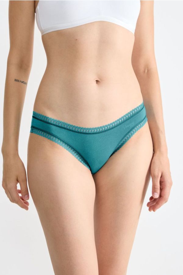 3-PACK ΓΥΝΑΙΚΕΙΟ ΣΛΙΠ BIKINI ΑΠΌ ΟΡΓΑΝΙΚΟ ΒΑΜΒΑΚΙ ΜΕ ΛΕΠΤΟΜΕΡΕΙΕΣ ΔΑΝΤΕΛΑΣ-SLOGGI GO CRUSH MINI